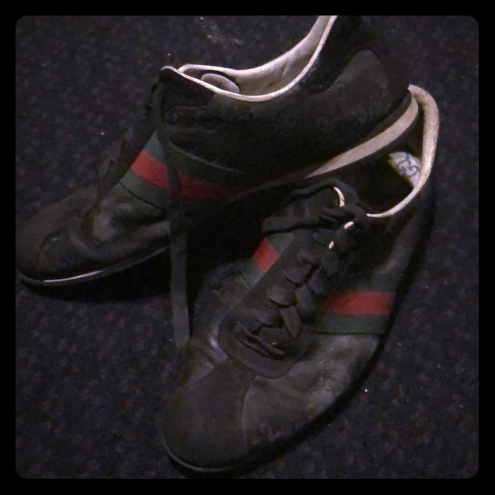 Original Gucci dress/casual shoes